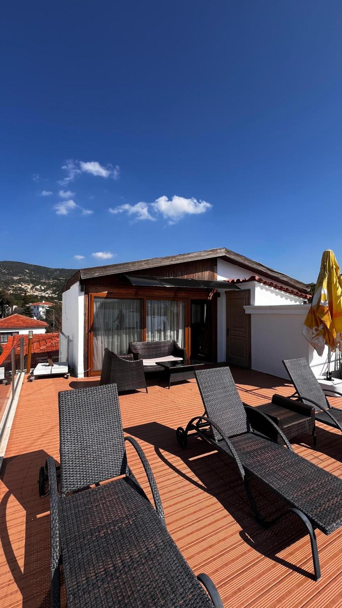 Foca Antik Otel Exterior foto