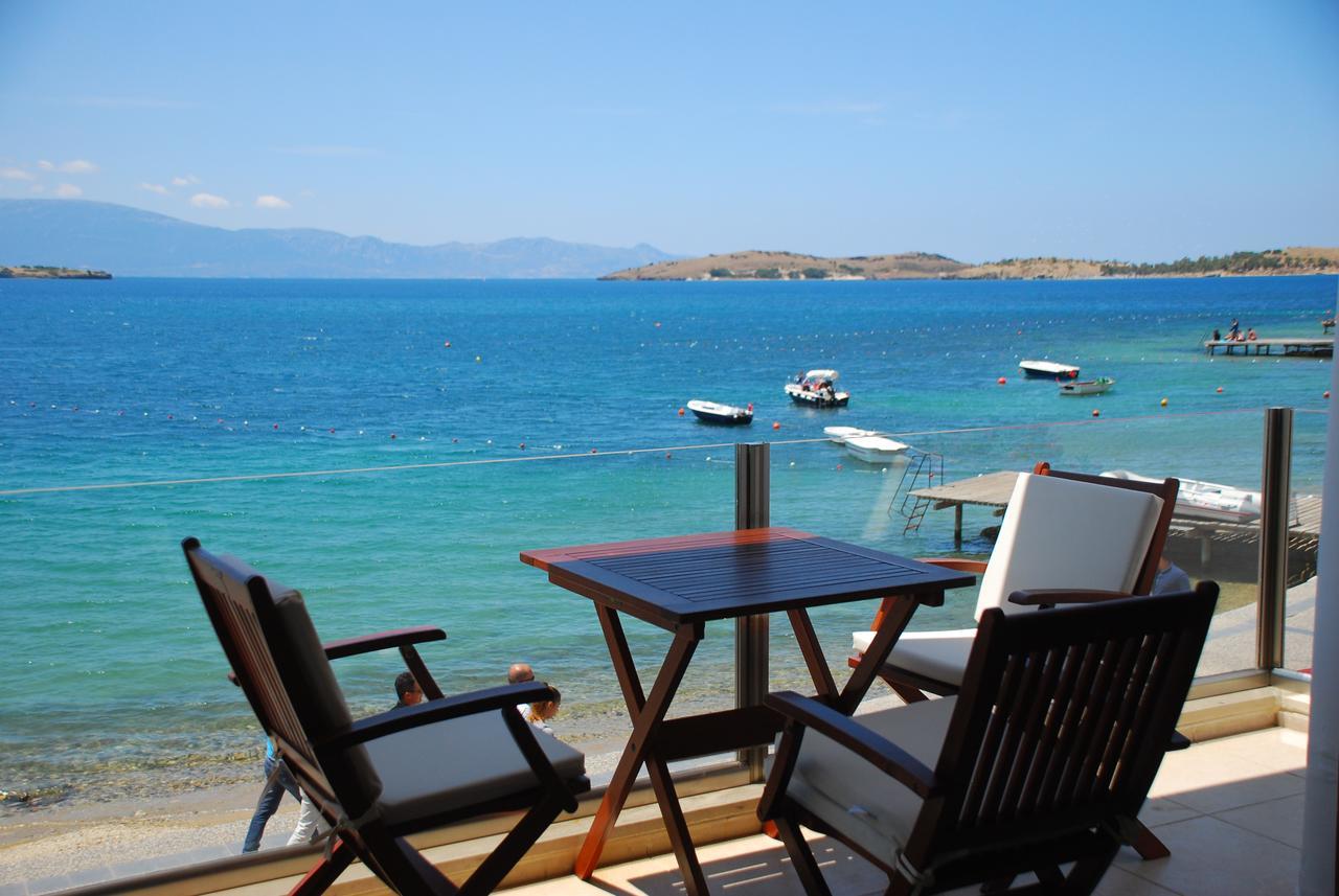 Foca Antik Otel Exterior foto